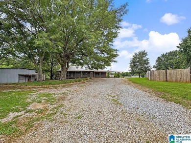 Welcome to your serene Lay Lake retreat! This 3-bed, 2.5-bath - photo 44