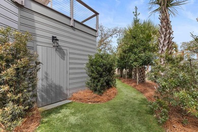 Overlooking the Kiawah River, this exceptional coastal residence - photo 46