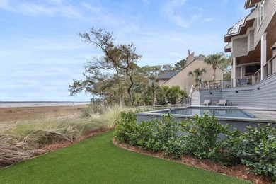 Overlooking the Kiawah River, this exceptional coastal residence - photo 47