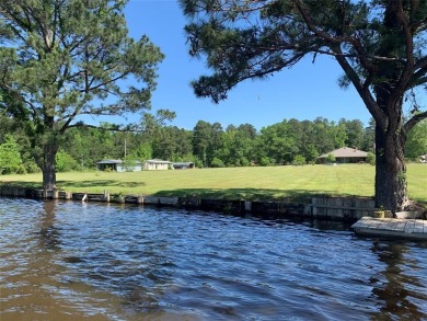 Lake Acreage For Sale in Coushatta, Louisiana