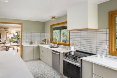 Price Improvement! Thoughtfully renovated from top to bottom - photo 21