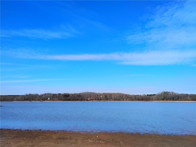 UNIQUE Lake Hartwell two acre retreat featuring a 2,000+ sq ft - photo 25