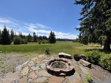 Delightful lakeside cabin on Idyllic 4.9 acres with convenient - photo 29