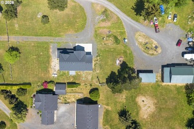 Looking for space on the North coast!? Look no further. This - photo 40