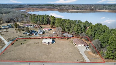 UNIQUE Lake Hartwell two acre retreat featuring a 2,000+ sq ft - photo 44