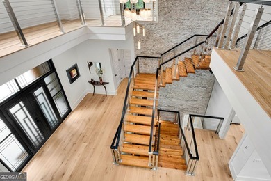 Stunning and elegant estate home on the golf course in sought - photo 9
