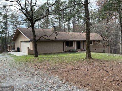 (private lake, pond, creek) Home For Sale in Chattahoochee Hills Georgia