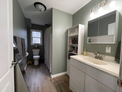 This 3-BR 1 bath Cutie is perfect for the family wanting a small - photo 13