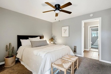 Welcome to this beautifully maintained 2-bedroom, 1-bath condo - photo 13