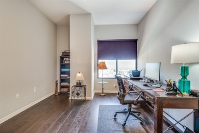 Location! Location! Location! Two bed two bath condo located in - photo 26