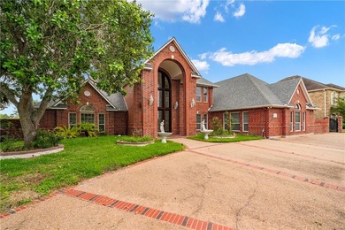 Step into luxury with this stunning custom home featuring a - photo 2