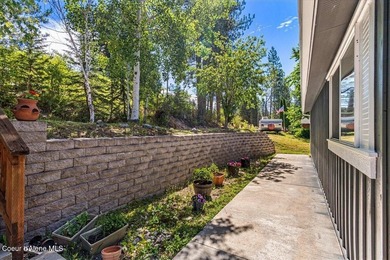 Rare opportunity to own a waterfront home with a private dock - photo 42