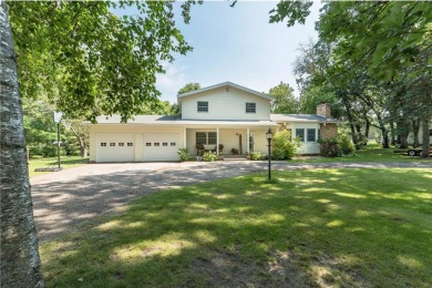 Hoot Lake Home For Sale in Fergus Falls Minnesota