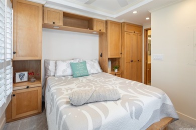 Wake up to panoramic ocean views from Diamond Head buoy to - photo 11