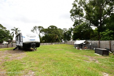 Almost new home on 1/2 acres! Peaceful & fully fenced for - photo 27