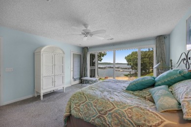 WATERFRONT CONDO TOP FLOOR - photo 6