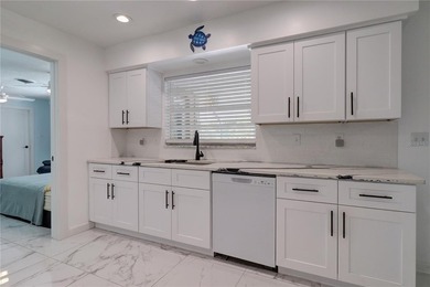 Virtually Staged. PLEASE SEE THE 3D INTERACTIVE TOUR! Welcome to - photo 11