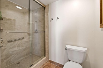 Enjoy this Bluffs Marina penthouse offering expansive marina - photo 16