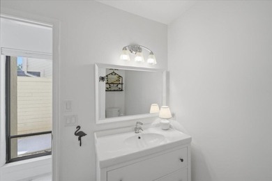 Highly sought-after waterfront community offering ocean access - photo 24