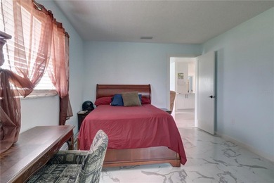 Virtually Staged. PLEASE SEE THE 3D INTERACTIVE TOUR! Welcome to - photo 25