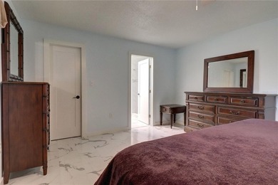 Virtually Staged. PLEASE SEE THE 3D INTERACTIVE TOUR! Welcome to - photo 30