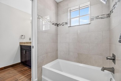 2520 Glendale Place - photo 36