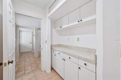 Virtually Staged. Welcome to this delightful villa, perfectly - photo 48