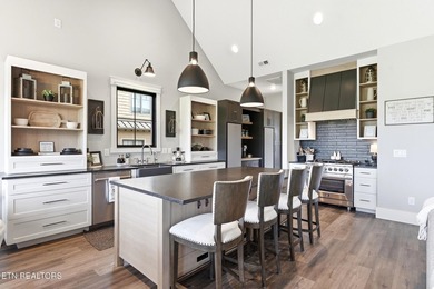 Welcome to 455 Old Barn Lane, a stunning Modern Farmhouse - photo 11