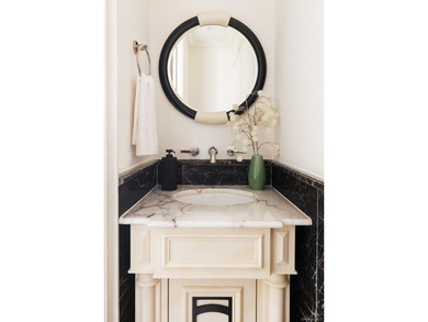 Exquisite Parisian Elegance on the Upper East Side Experience - photo 11