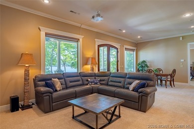 Experience lakefront living at the 17MM in the prestigious Porto - photo 24