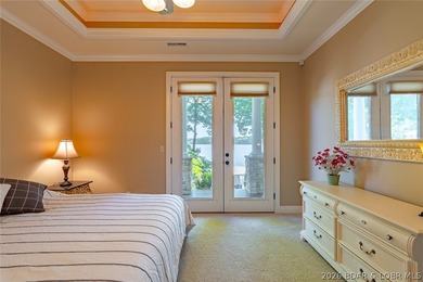 Experience lakefront living at the 17MM in the prestigious Porto - photo 30