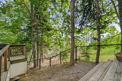 Elevated lakefront living with private dock. This cottage - photo 32