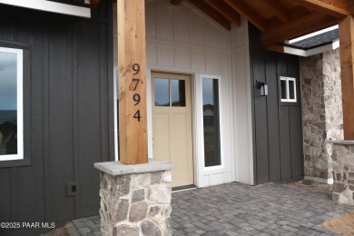 RV Garage! Gorgeous 4 bedroom with den and 3.5 baths on 2.25