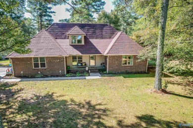 Lake Guntersville Home For Sale in Grant Alabama