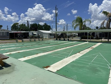 1 bedroom, 1 bath with updates. Carport. Great location off of - photo 14