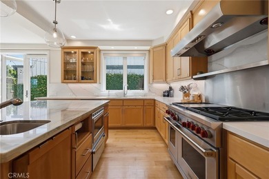 Live the South Bay Dream in Hollywood Riviera! Sitting proudly - photo 15