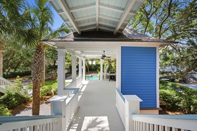 Surrounded by mature live oaks and set on more than half an acre - photo 22