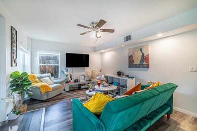 Don't miss this incredible opportunity to own an updated duplex - photo 23