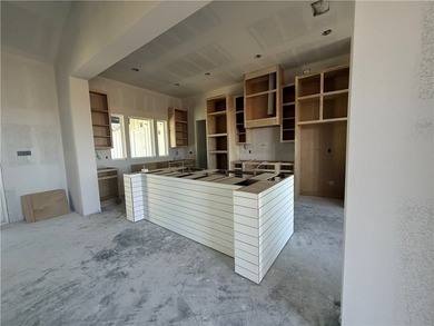 CORNER LOT | Luxury Country New Construction Gem in London Ranch - photo 4