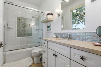 Live the South Bay Dream in Hollywood Riviera! Sitting proudly - photo 34