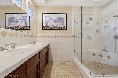 Live the South Bay Dream in Hollywood Riviera! Sitting proudly - photo 36