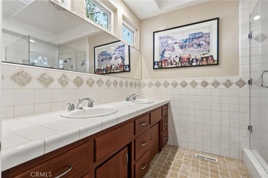 Live the South Bay Dream in Hollywood Riviera! Sitting proudly - photo 37