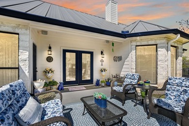 Tucked into the quiet charm of Horseshoe Bay Proper, 101 Western - photo 19