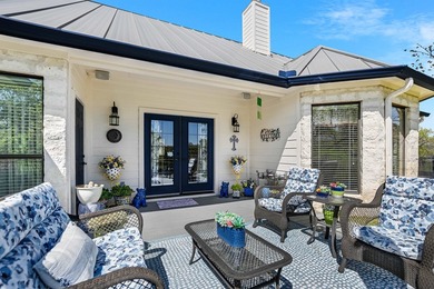 Tucked into the quiet charm of Horseshoe Bay Proper, 101 Western - photo 22
