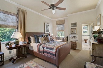 **IMPRESSIVE GOLF COURSE ESTATE IN THE HIGHLY SOUGHT-AFTER OAKS - photo 28