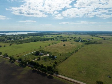 Bardwell Lake Acreage For Sale in Bardwell Texas