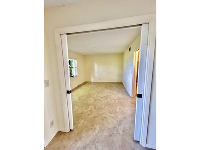 This 2/2 lakeview condo on the First Floor offers tile flooring - photo 11