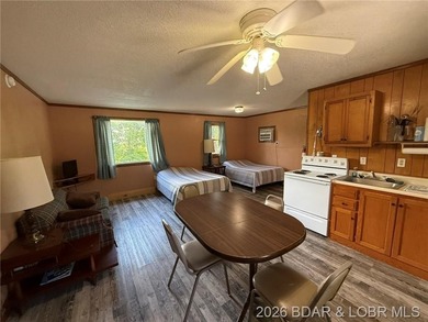 Cabins 8 and 9 are a duplex unit with a connecting door. Just - photo 12