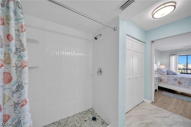 Welcome to Silver Cove in Punta Gorda. This beautifully updated - photo 14