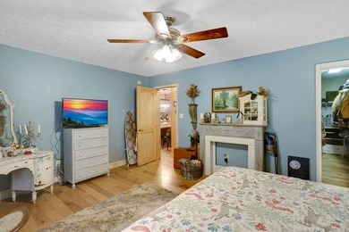 PRICE REDUCED!! Working mini-farm just 4 miles from Lake - photo 17